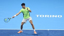 ATP Finals. Carlos Alcaraz zaczął od porażki z Alexandrem Zverevem