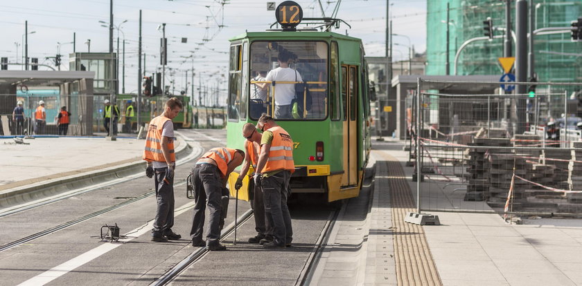 Kaponiera do poprawki! Nowe rondo już się sypie