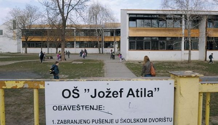 Huligani su prijavljeni policiji nakon što su galamili u dvorištu škole (FOTO: Radio 021)