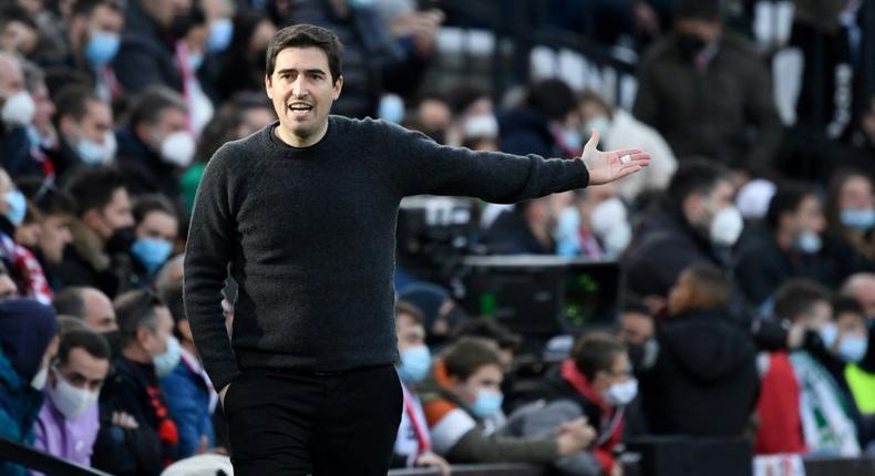 Rayo Vallecano coach Andoni Iraola has said he cannot defend the comments made by Carlos Santiso in 2018. Creator: OSCAR DEL POZO