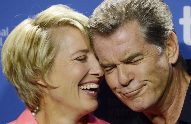 Emma Thompson i Pierce Brosnan kradną brylant