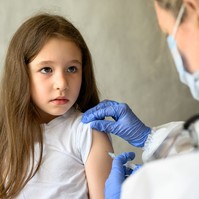 Pfizer gyermekvakcina: még idén elkezdhetik oltani az 5-11 éveseket itthon