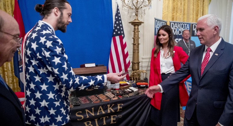 snake bite co pence