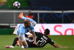 Sensacja w Lidze Mistrzów! 'Kopciuszek' z Lyonu pokonał 'gigantów' z Manchesteru