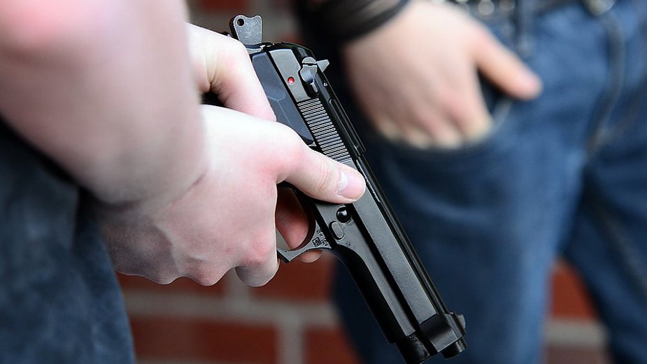 Policjanci zbadali sprawę kradzieży broni palnej - źródło: Pixabay