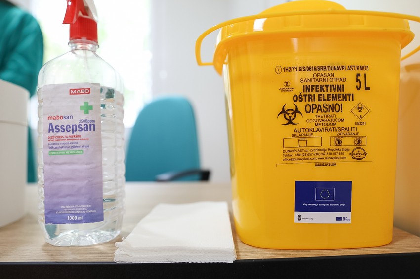 Evropska unija je 8. aprila 2020. objavila svoj "globalni odgovor" za borbu protiv virusa Covid-19