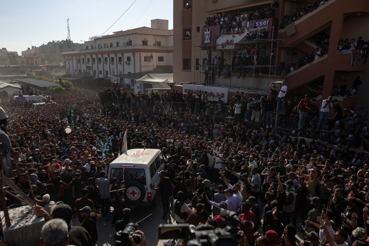 Izrael zwraca ciała zabitych Palestyńczyków