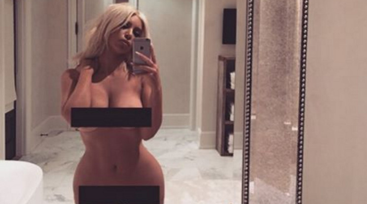Kim Kardashian még meztelenül sem fél lefotózni magát/Fotó:Instagram/kimkardashian