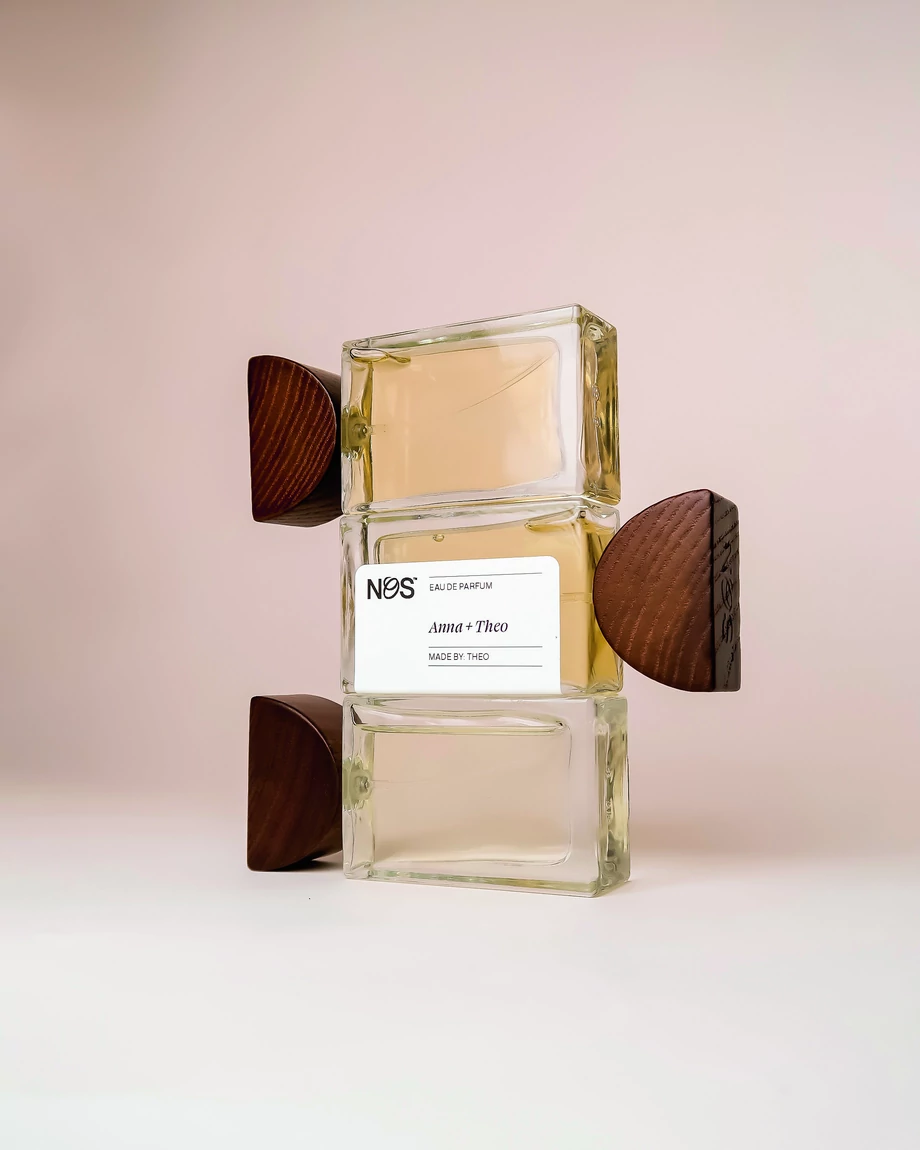 Szwedzki start-up NoOrdinaryScent pozwala wykreować własne perfumy online w oparciu o analizę wgranych w system ulubionych zdjęć.