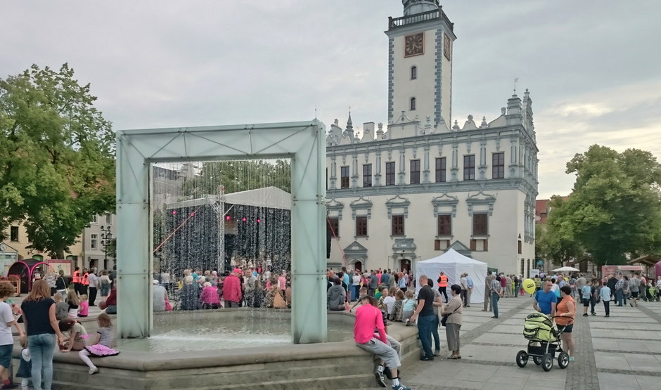 Festyn dla mieszkańców w Chełmnie, ćwiczenia z symulacji zwyczajnego ruchu turystycznego w innym mieście