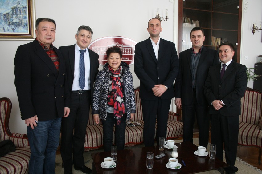 Predstavnici kompanije Yihai sa čelnicima opštine Vršac