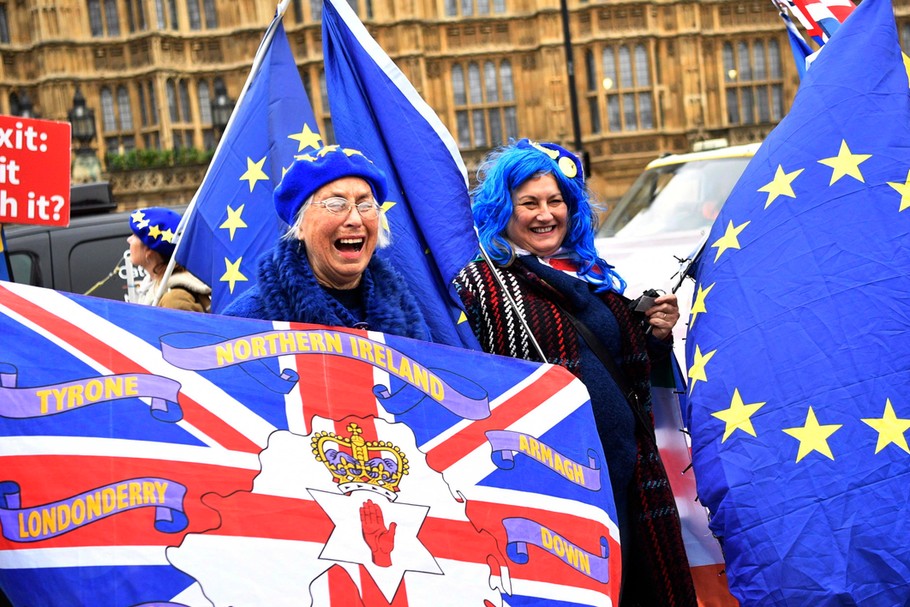 Protest przeciwników brexitu przed brytyjskim parlamentem. Londyn, 15 stycznia 2019 r. 