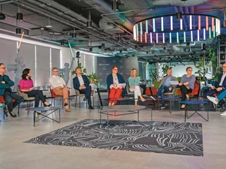 Beata Mońka, prof. Piotr Zielonka, Olga Grygier-Siddons, Adam Krasoń, prof. Grzegorz Mazurek, Małgorzata Bieniaszewska, Ewelina Niewińska, Krzysztof Badowski, Dominika Bettman, Maciej Panek i Paweł Zielewski dyskutowali na temat kryteriów tegorocznej edycji plebiscytu BrandMe CEO