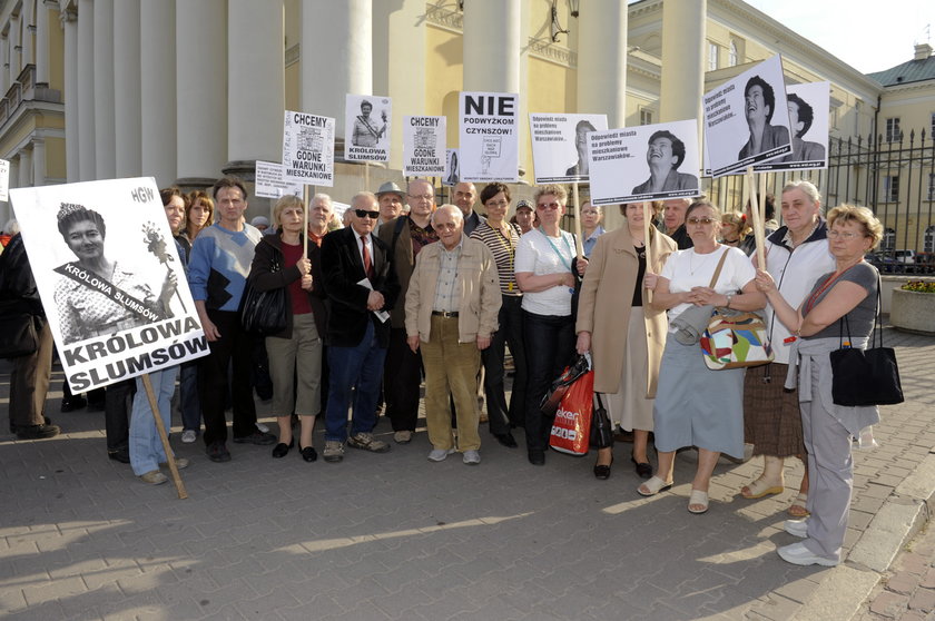 O tragicznej i niewyjaśnionej śmierci Jolanty Brzeskiej wciąż pamiętaj warszawiacy. Domagają się odnalezienia jej zabójców.