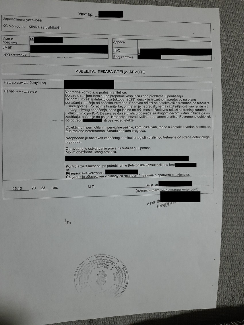 izveštaj dečjeg psihijatra za M
