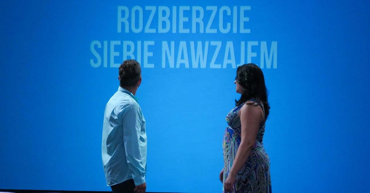 Pierwsza randka w łóżku i bez ubrań. Polska edycja kontrowersyjnego