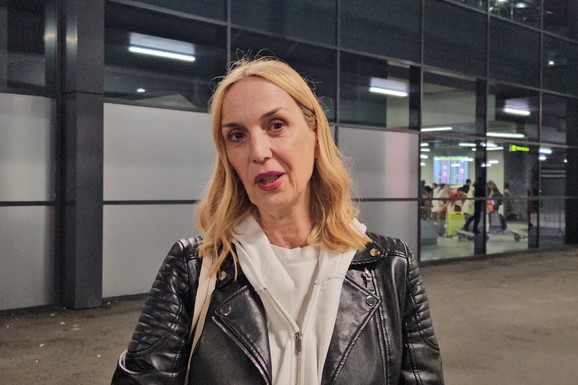 OVO JE SIN DUŠKE VUČINIĆ Aleksa se bavi ozbiljnim poslom! Nju godinama slušamo kako izveštava sa Evrovizije, a naslednika retko pokazuje (FOTO)