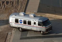 NASA szuka nowego samochodu dla astronautów