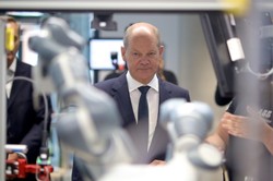 Scholz odrzuca polskie żądania reparacji