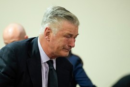 Odbačene optužbe protiv Aleka Boldvina za UBISTVO: "Ovo je KONAČNA potvrda da glumac nije počinio zločin", tri godine prošle od KOBNOG SNIMANJA, tužioci doneli ODLUKU