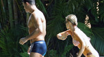 Joanna Krupa i Romain Zago na basenie
