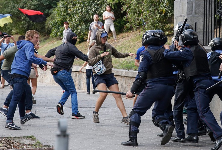 Ukraińcy w Kijowie polowali na polskich kibiców