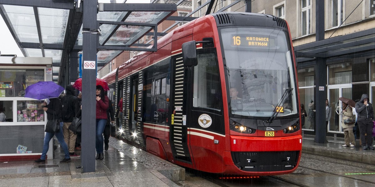 Katowice. Rodzice chcą darmowej komunikacji dla wszystkich uczniów 