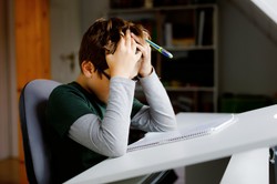 HiT pod kontrolą. Zastrzeżenia ma nawet prominentny polityk PiS