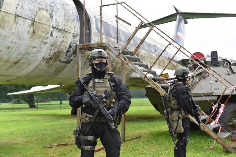 MISTRZOSTWA POLSKI W RATOWNICTWIE