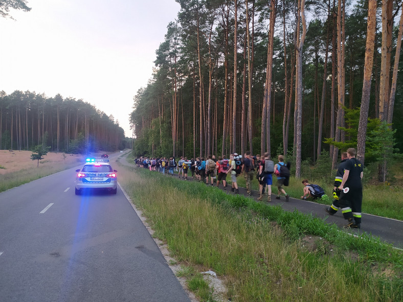 Ewakuacja 86 harcerzy z obozu w Krówce Leśnej niedaleko Bydgoszczy