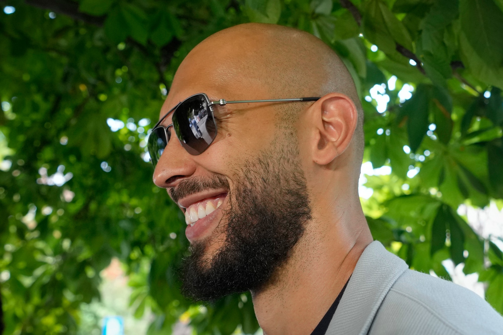 Andrew Tate je bývalý profesionálny kickboxer, ktorého na sociálnej sieti X sleduje takmer sedem miliónov ľudí.