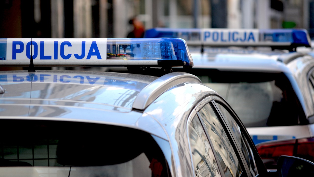 Po hotelu chodził nagi mężczyzna. Policja ujawnia, co trzymał w pokoju