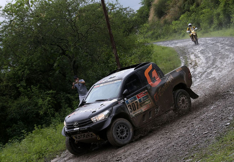 Dakar 2016: Małysz bez wycieraczki, Sonik awansował (3 etap, wyniki, galeria)