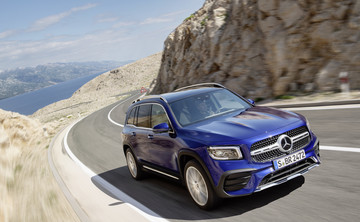 MERCEDES-BENZ GLB