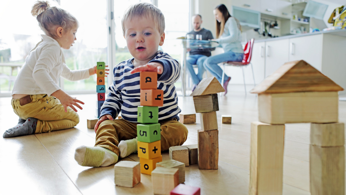 Domowe przedszkole: na czym polega, jak założyć i jakie są wymagania?