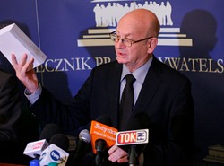 "W parlamencie siedzą chorzy psychicznie"