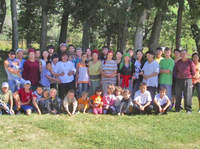 Bila je preduzetnica puna para, ali sve je to batalila da bi bila majka za 145 dece