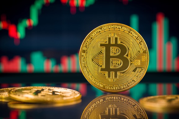 Bitcoin premašio 81.000 dolara: Strategy razmatra prodaju dela BTC-a zbog dividendi