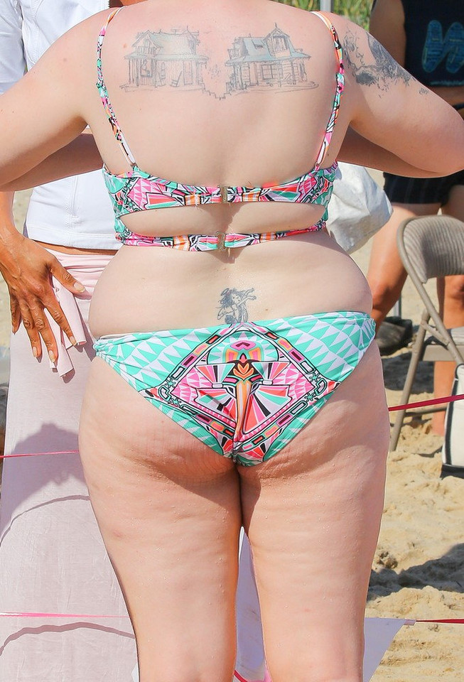 Lena Dunham w bikini