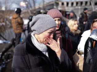 Rozpaczliwa sytuacja Ukraińców z obszarów w pobliżu linii frontu: 93 proc. ma problemy finansowe