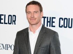 Michael Fassbender wykończony na czerwonym dywanie