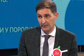 DR DEJAN ČUBRILO kaže da treba jesti OVU HRANU kada KORTIZOL SKOČI U NEBESA: Kada smo pod HRONIČNIM STRESOM, i na STOLICU se održava, a evo da li je dobro piti KAFU