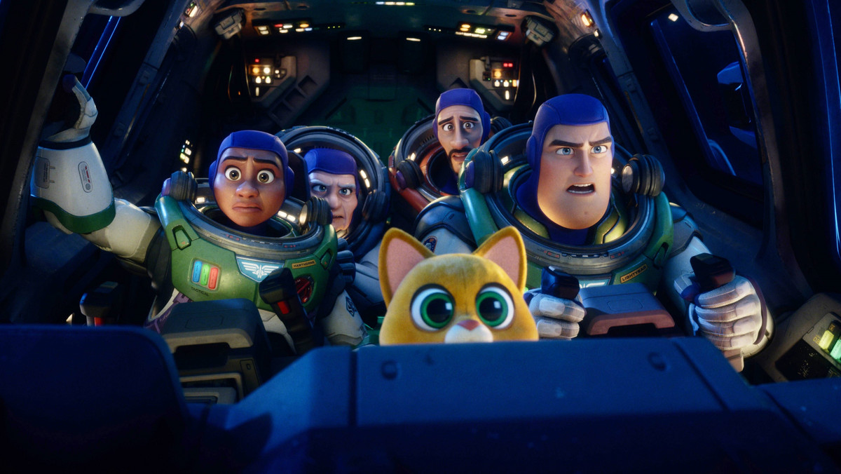 Buzz Astral. Scena pocałunku w nowym filmie Pixara wywołała oburzenie