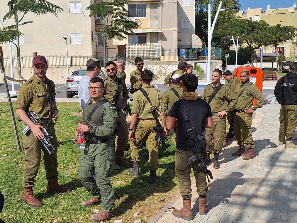 Żołnierze w Sderot.