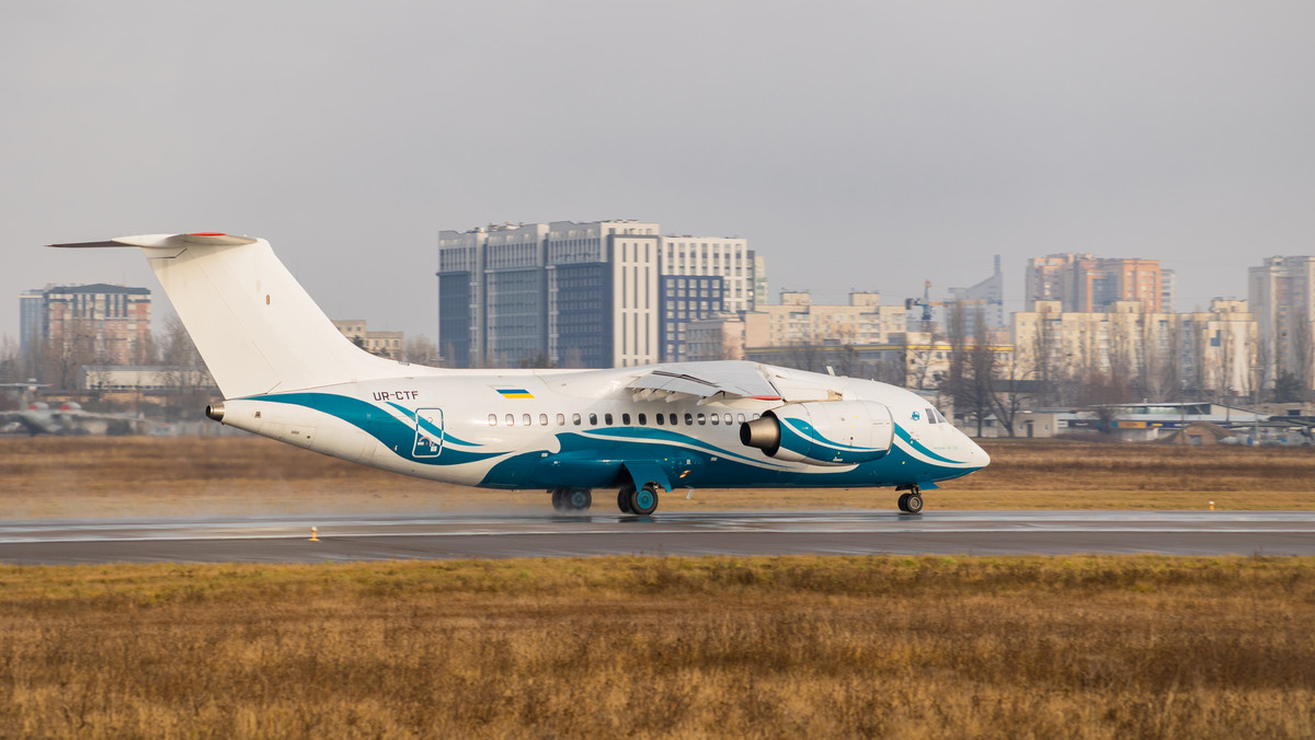 Linia lotnicza chce wznowić loty z Ukrainy samolotami Antonow An-148