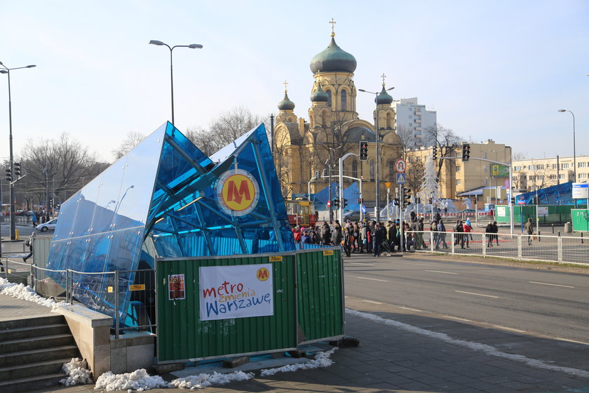 Otwierają metro