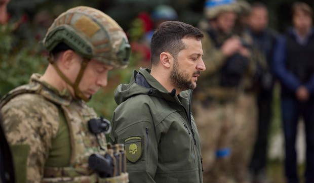 Oleksandr Sirski i Volodimir Zelenski u Izjumu u Harkovskoj oblasti, Ukrajina, 14. septembra 2022.
