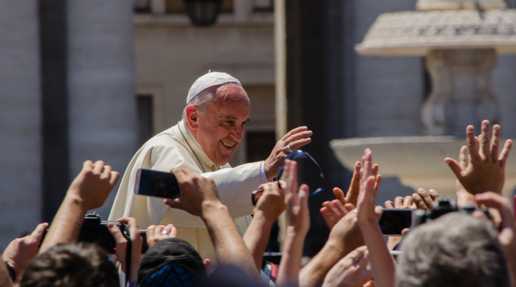 Ferenc pápa üdvözli az új technológiákat, de etikus fejlesztést akar. / Fotó: Alfredo Borba/ Wikikmedia Commons