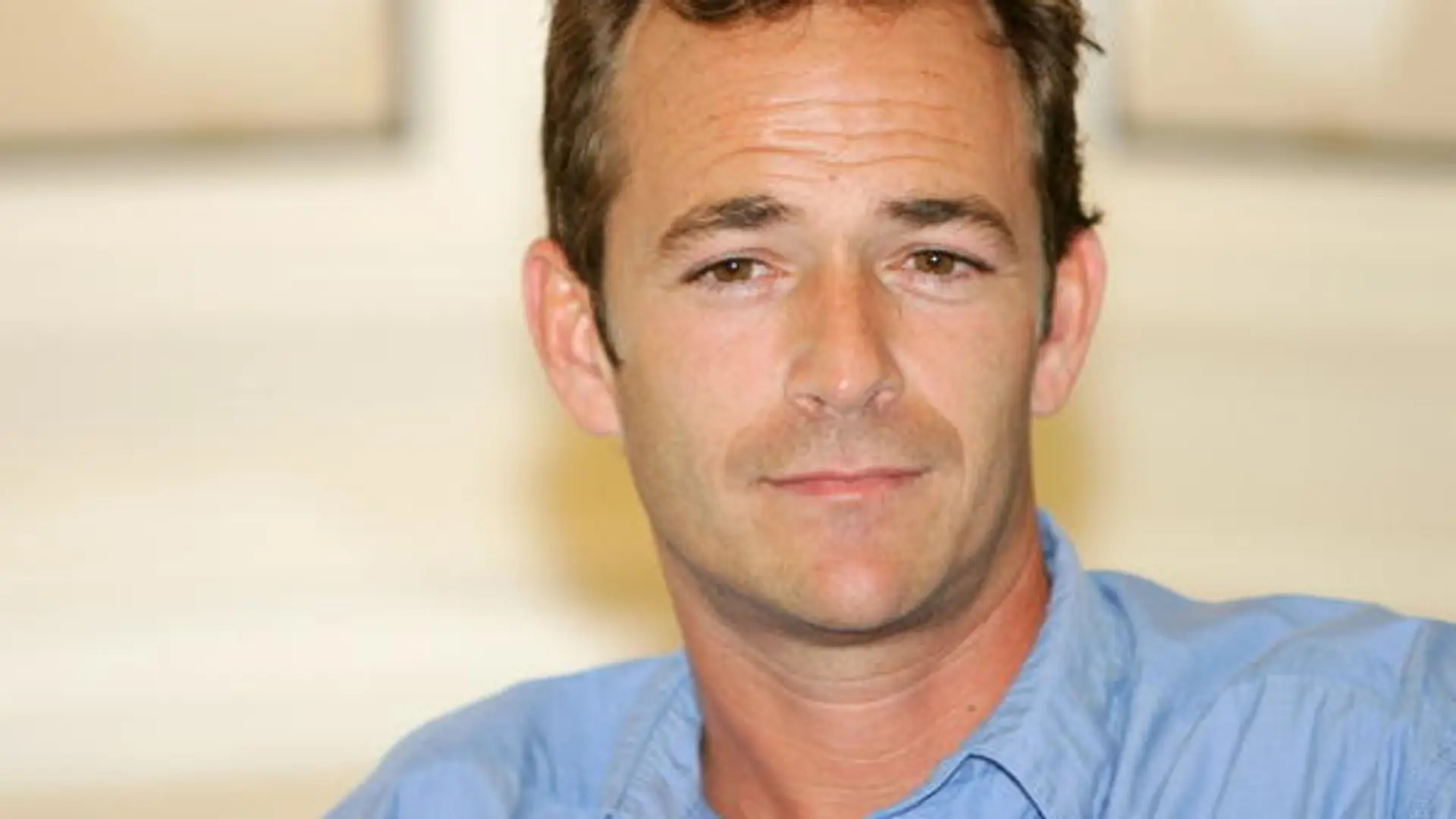 Luke Perry został pochowany w ekologicznym garniturze z grzybów. "To piękna rzecz dla planety"