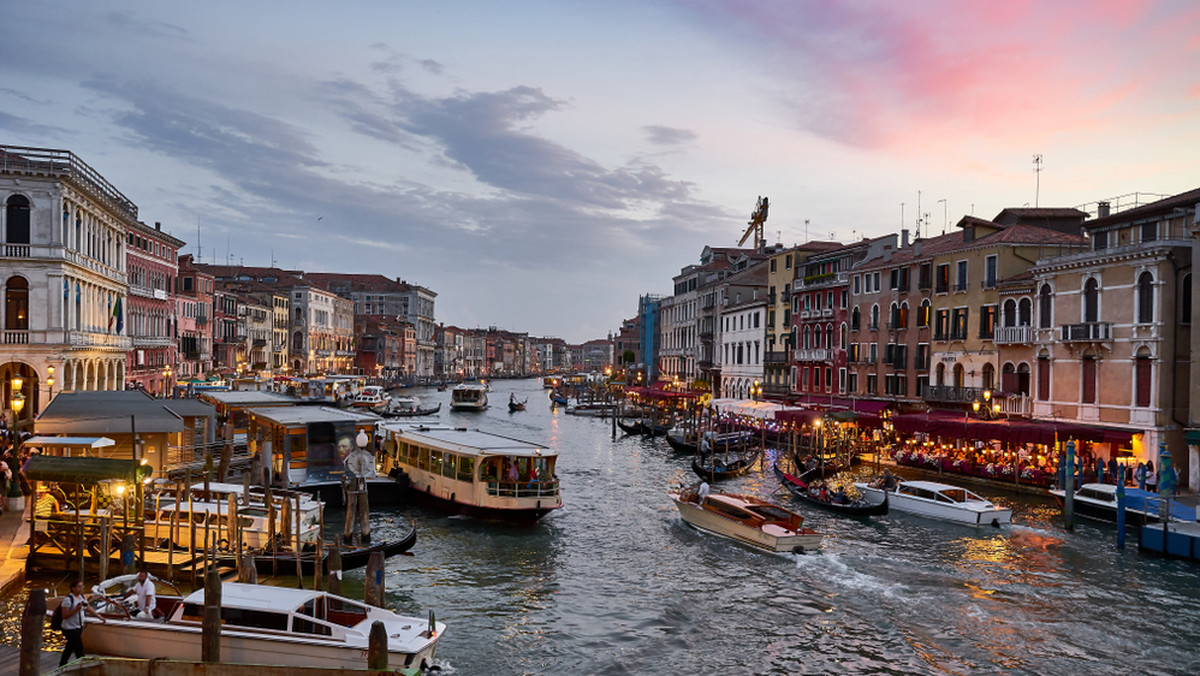 Wenecja: władze próbują ratować miasto przed tłumami turystów
